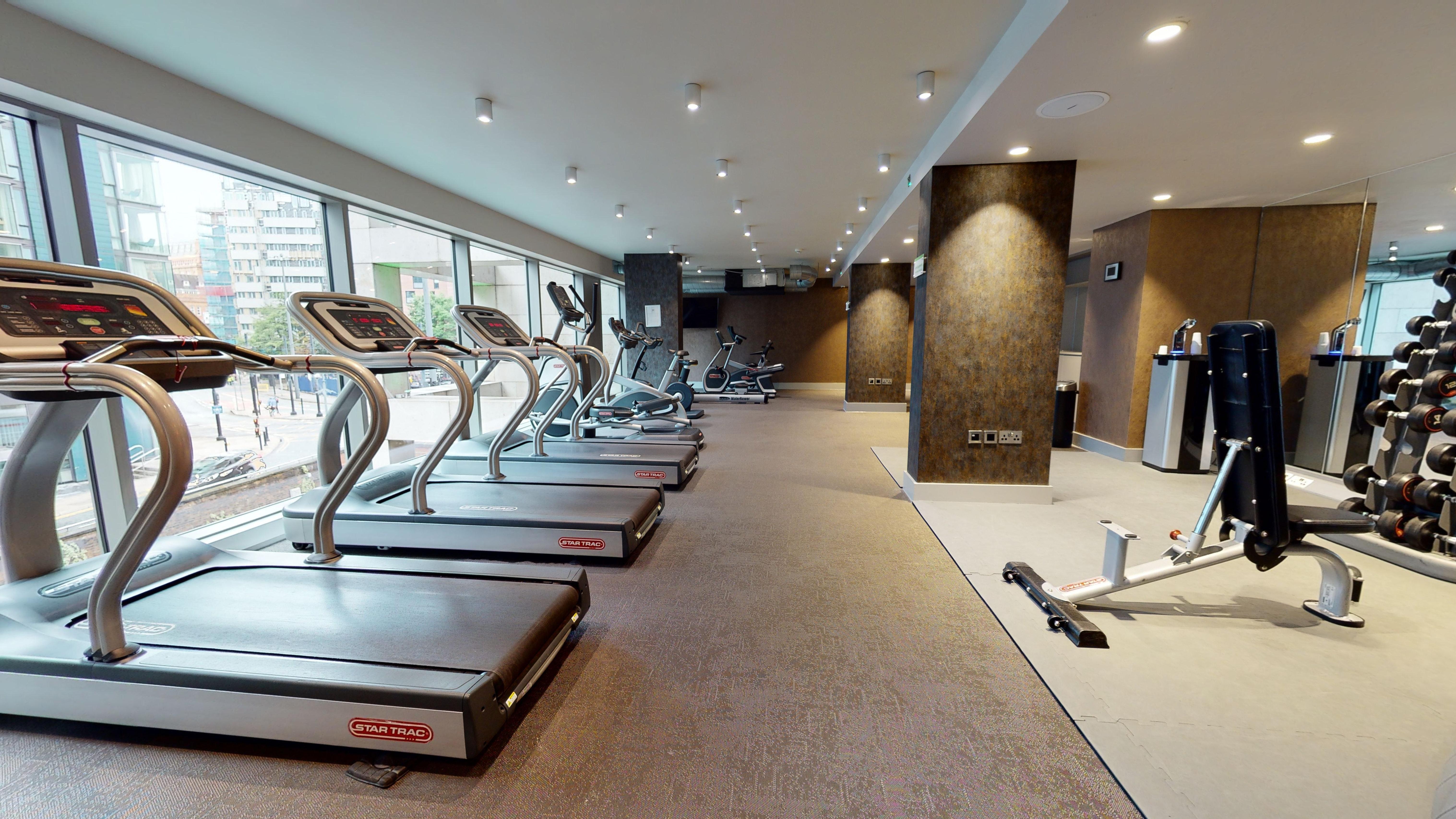 Holiday Inn Manchester - City Centre By Ihg Exterior photo