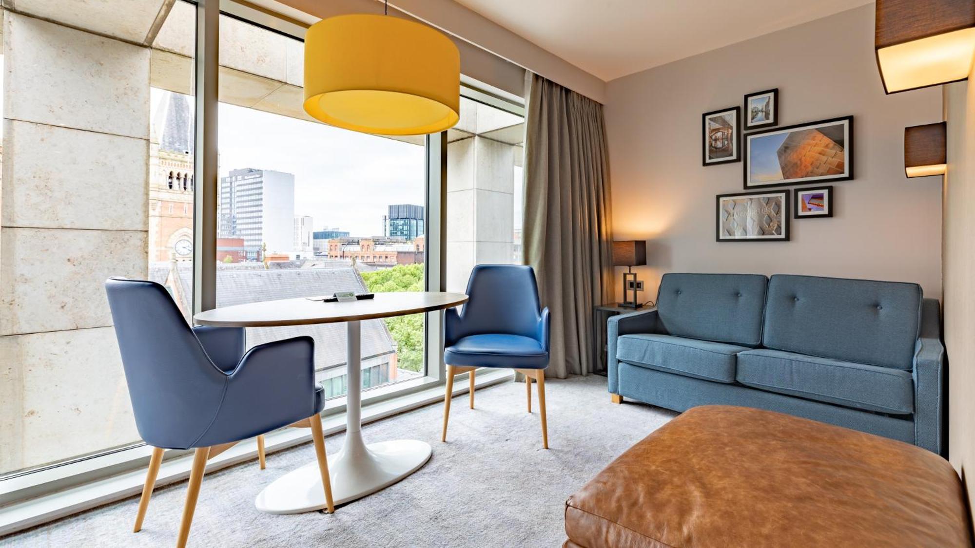 Holiday Inn Manchester - City Centre By Ihg Exterior photo