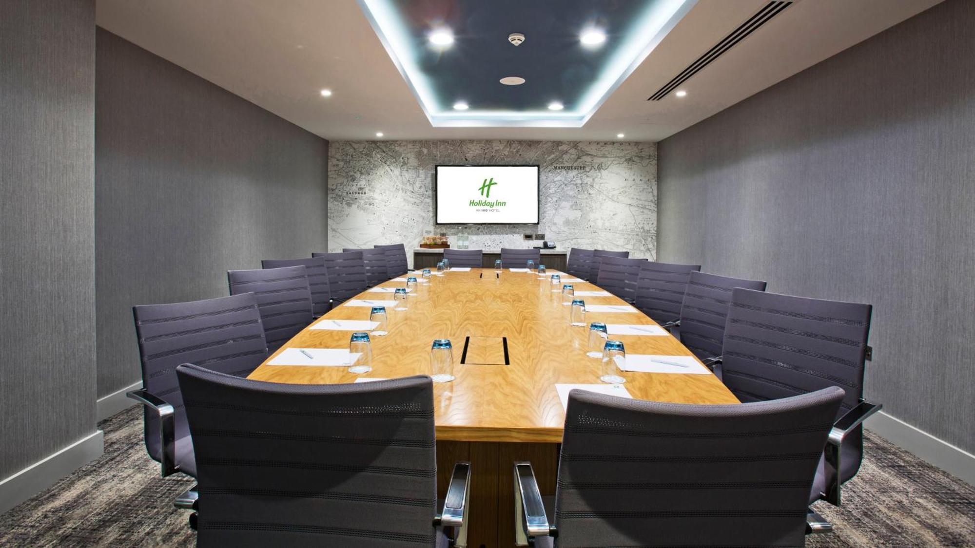Holiday Inn Manchester - City Centre By Ihg Exterior photo